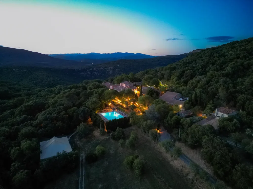 Drone Nuit Le Hameau de lEtoile