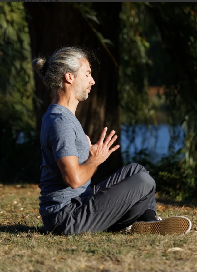 arnaud-fonteny-stage-yoga-au-hameau-de-letoile.