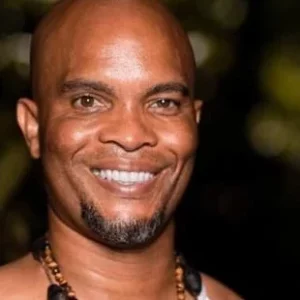 Yannick-Theolade-femme-tambour