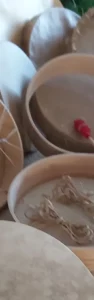 Fabrication de tambours chamaniques et rituels - Hameau de l'étoile